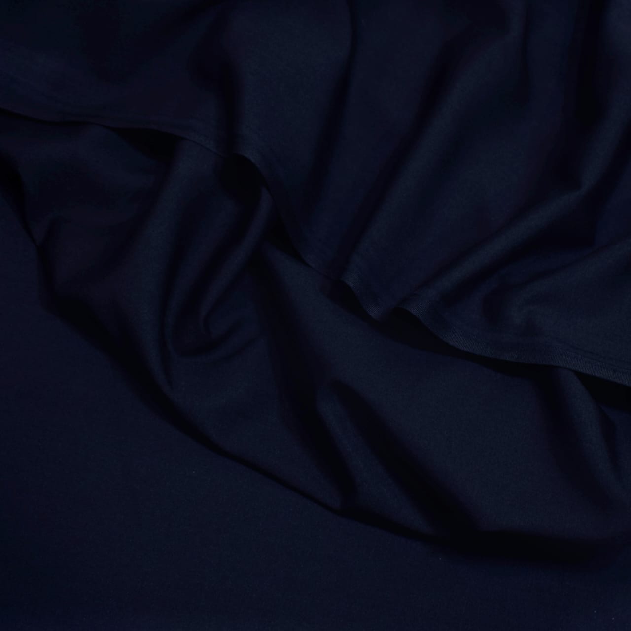 Elegant Blue Boski  – A Timeless Blend of Luxury and Comfort - Image 2