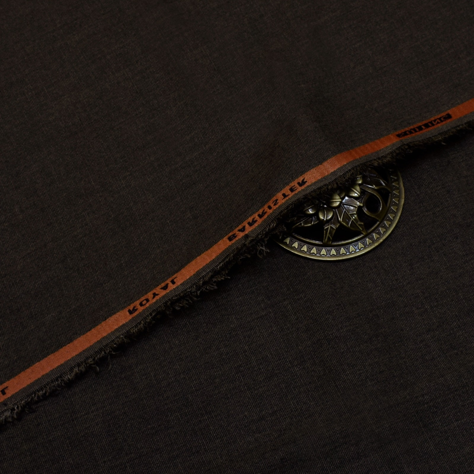 Brown Wash & Wear  –  Meets Modern Fashion