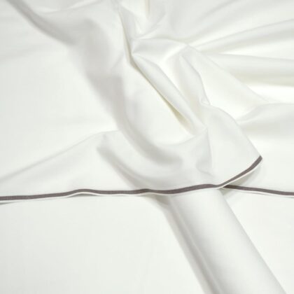 Elegant White Boski  – Premium Winter Wear